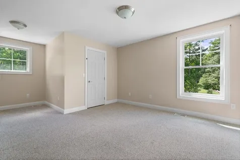 16 Amalia Way Rindge NH 03461