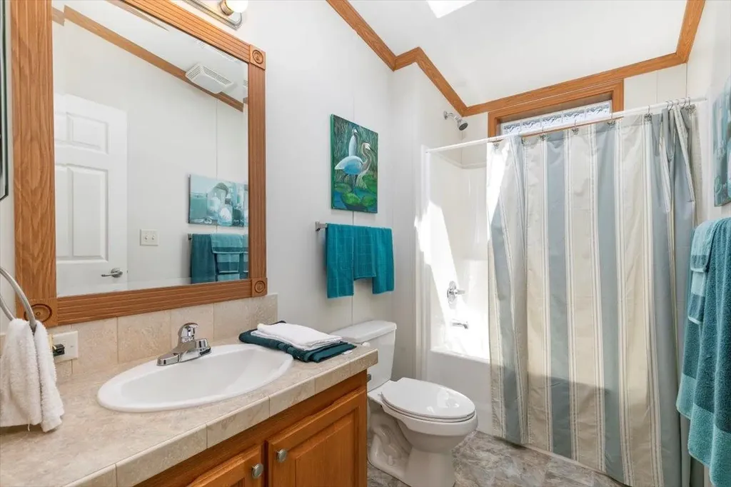 30 Hagop Road Salem NH 03079