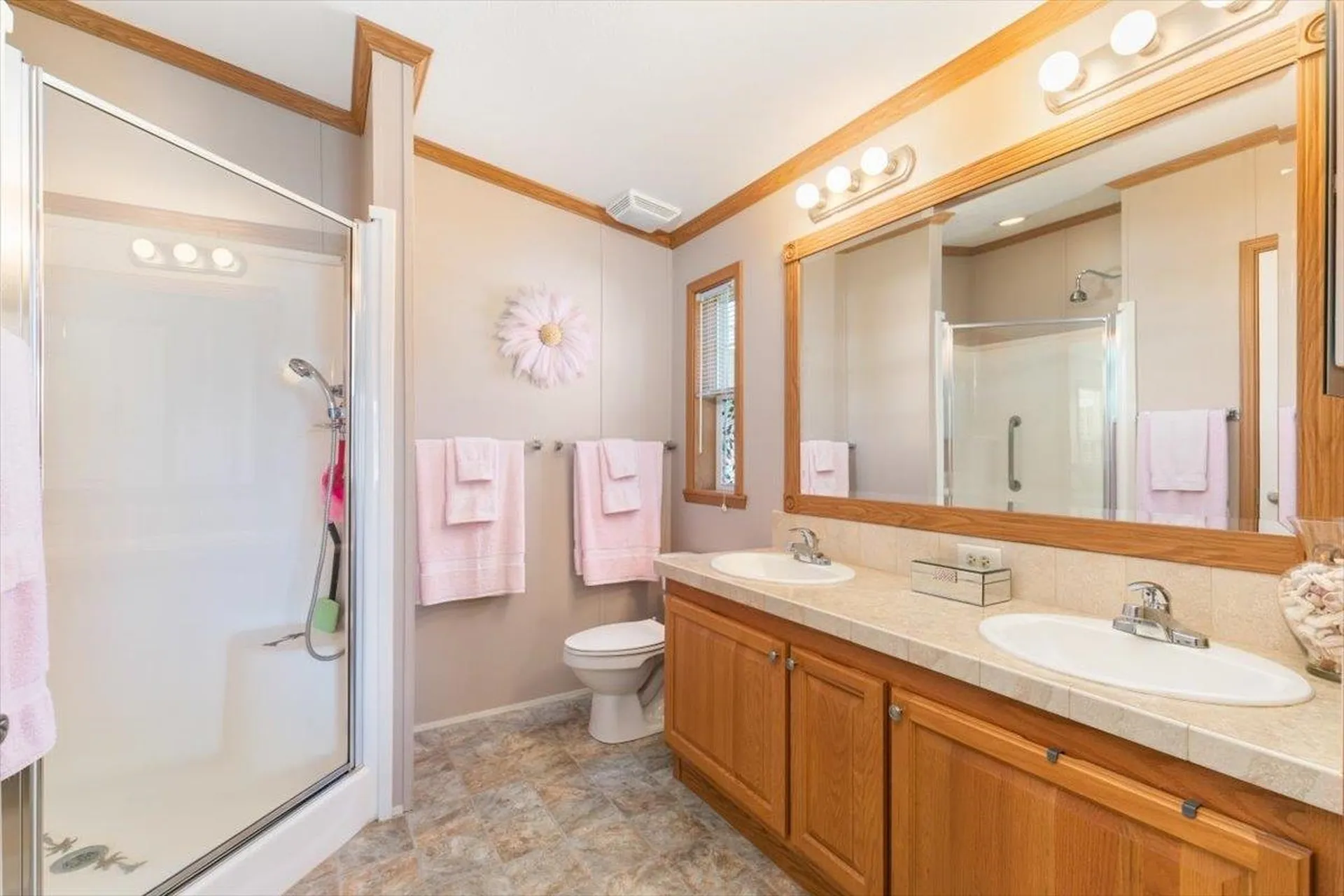 30 Hagop Road Salem NH 03079