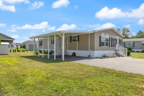 30 Hagop Road Salem NH 03079