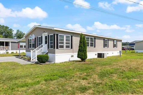 30 Hagop Road Salem NH 03079