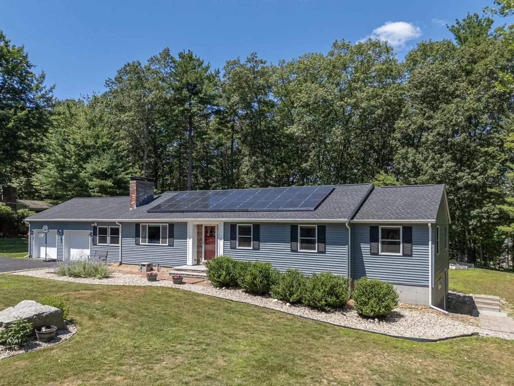 16 Easthill Drive Hudson NH 03051