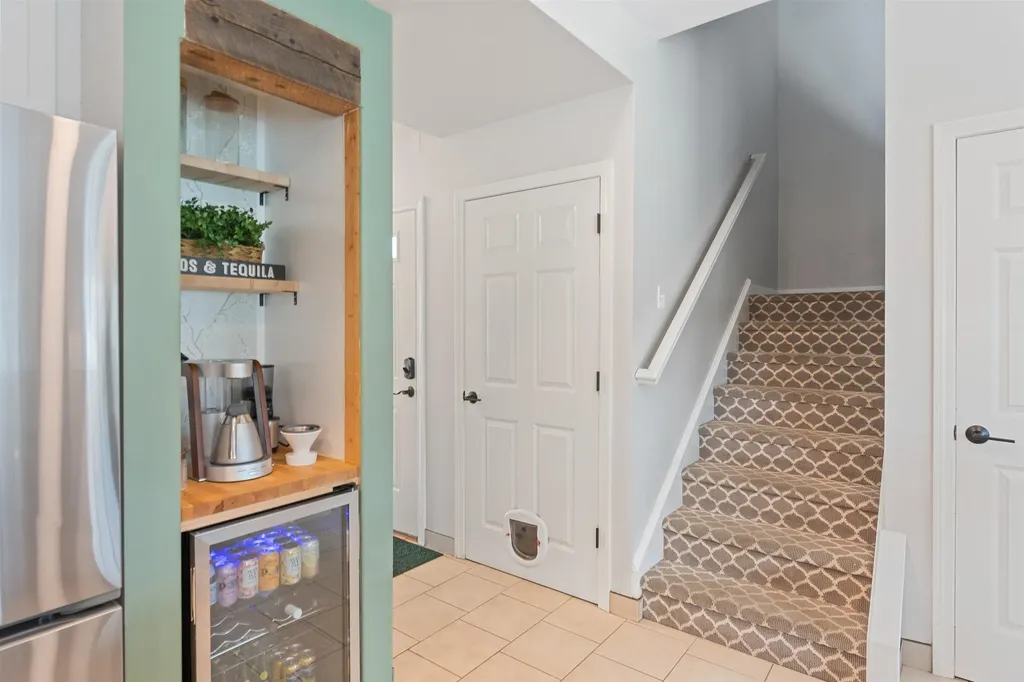 27 Jakes Way Williston VT 05495
