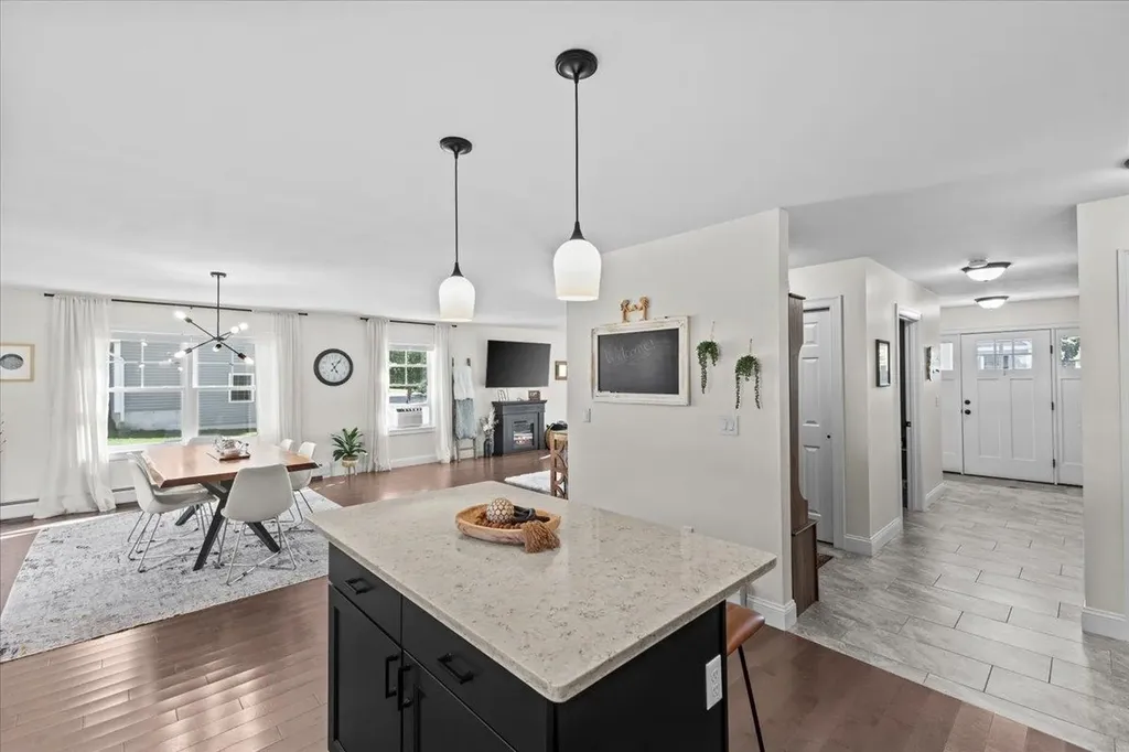 8 Allaire Drive St. Albans Town VT 05478