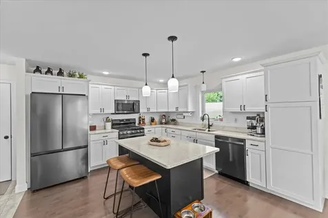 8 Allaire Drive St. Albans Town VT 05478