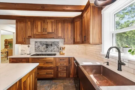 150 North Road Deerfield NH 03037