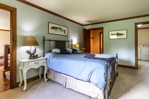 72 Two Cow Lane Manchester VT 05255