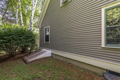 72 Two Cow Lane Manchester VT 05255