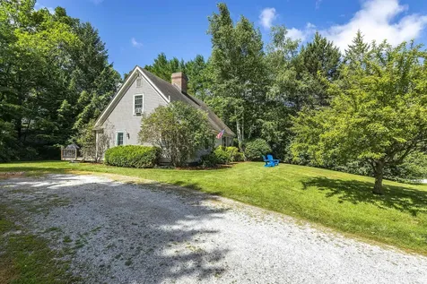 72 Two Cow Lane Manchester VT 05255