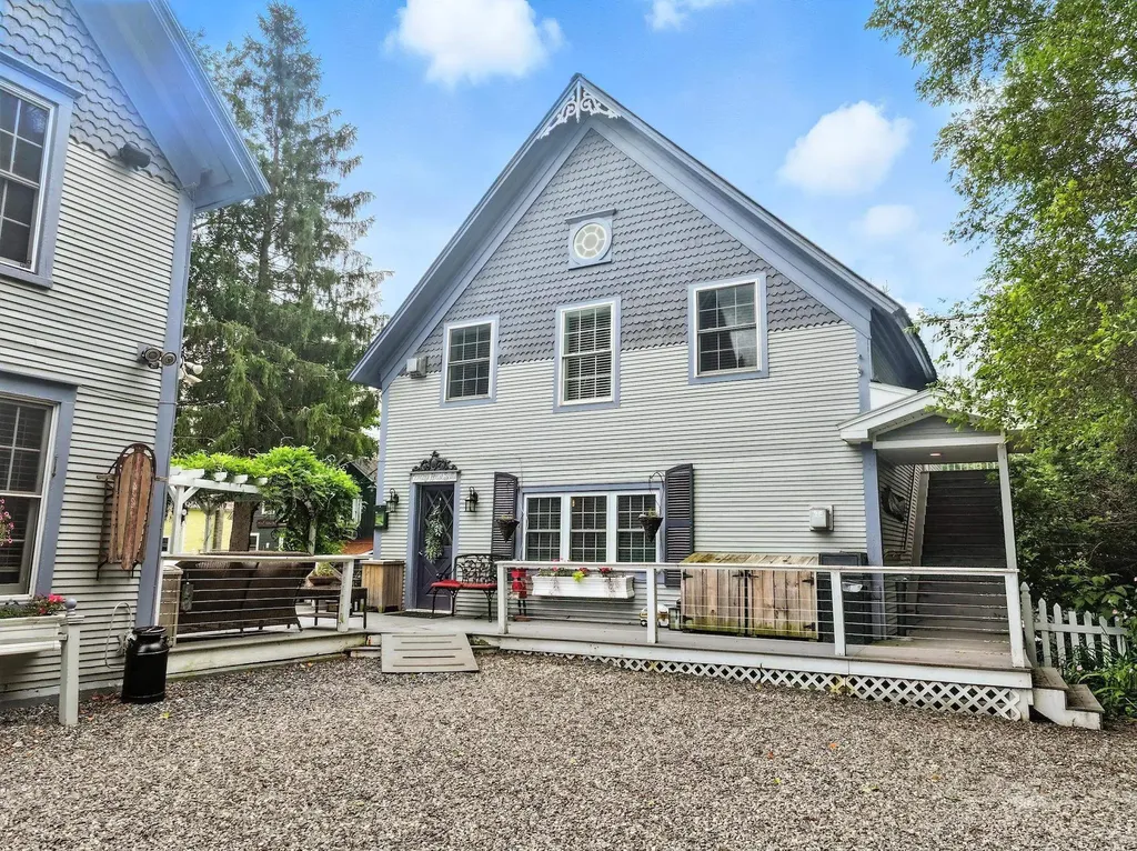 195 Main Street Montgomery VT 05471