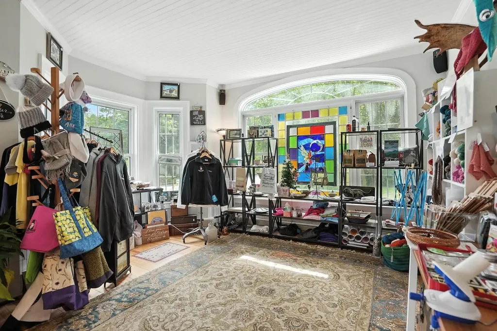 195 Main Street Montgomery VT 05471