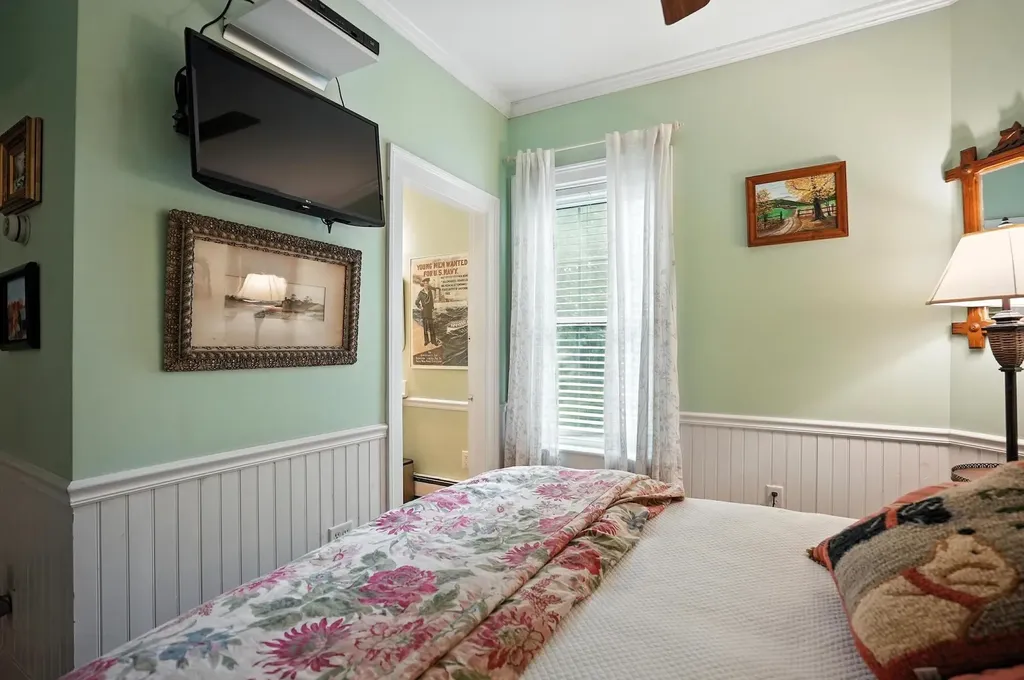 195 Main Street Montgomery VT 05471