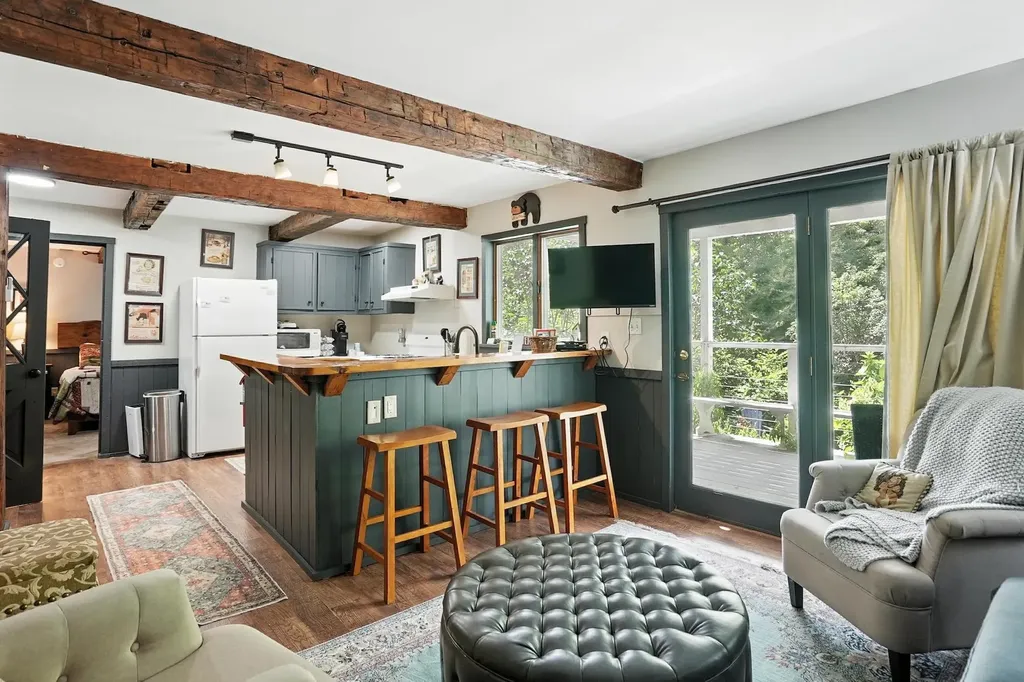 195 Main Street Montgomery VT 05471