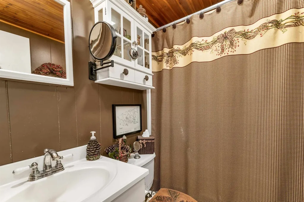 294 Bennett Road Freedom NH 03836