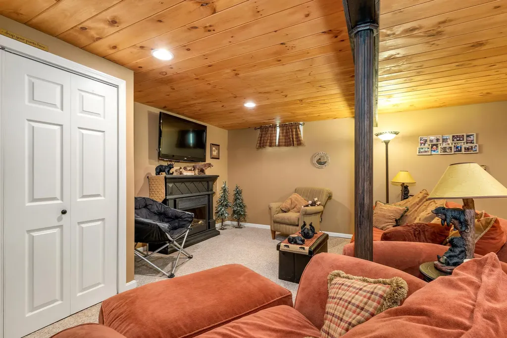 294 Bennett Road Freedom NH 03836