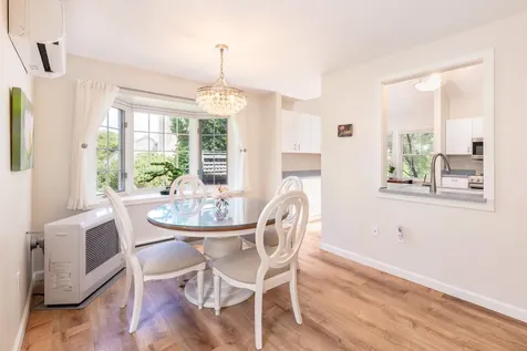 77 Freedom Lane Laconia NH 03249