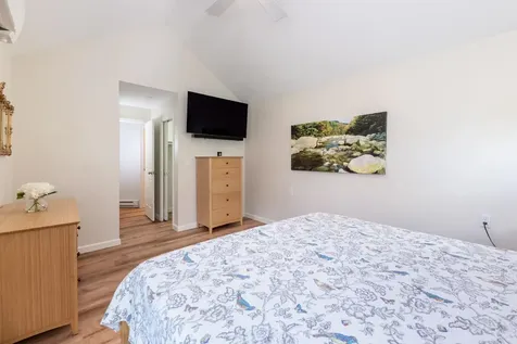 77 Freedom Lane Laconia NH 03249