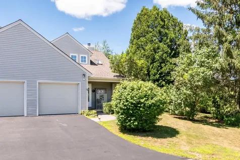 77 Freedom Lane Laconia NH 03249