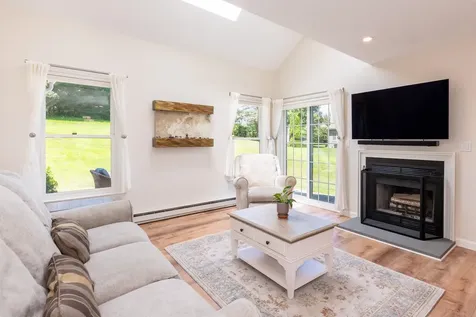 77 Freedom Lane Laconia NH 03249