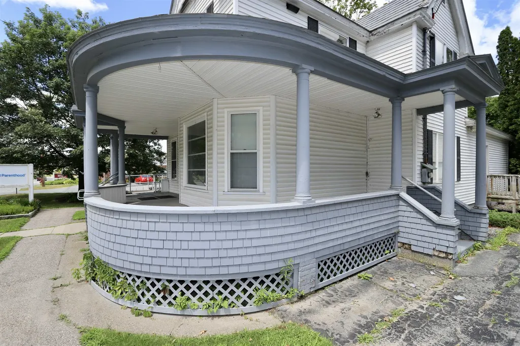 501 Portland Street St. Johnsbury VT 05819