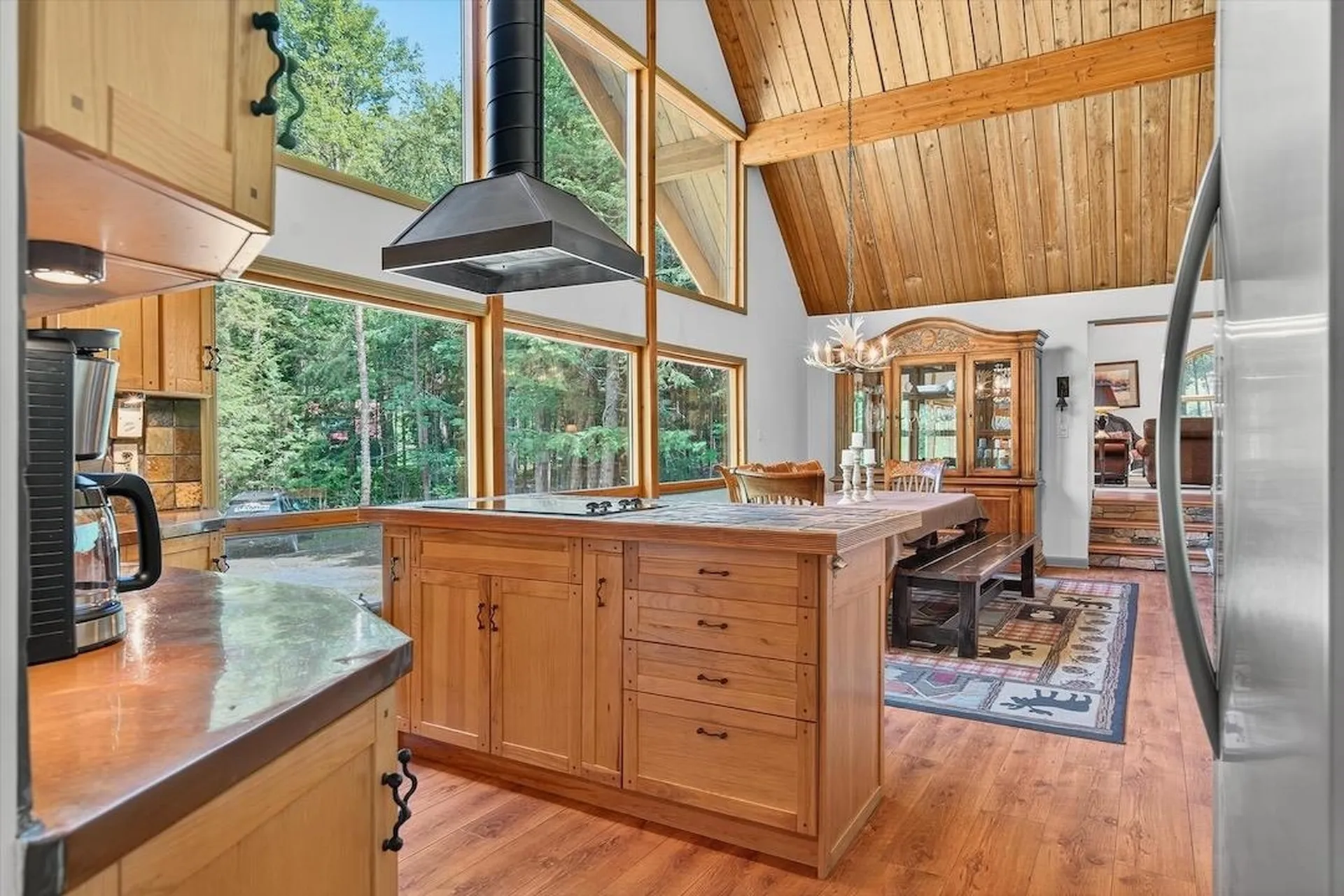 532 Sherwood Forest Londonderry VT 05148