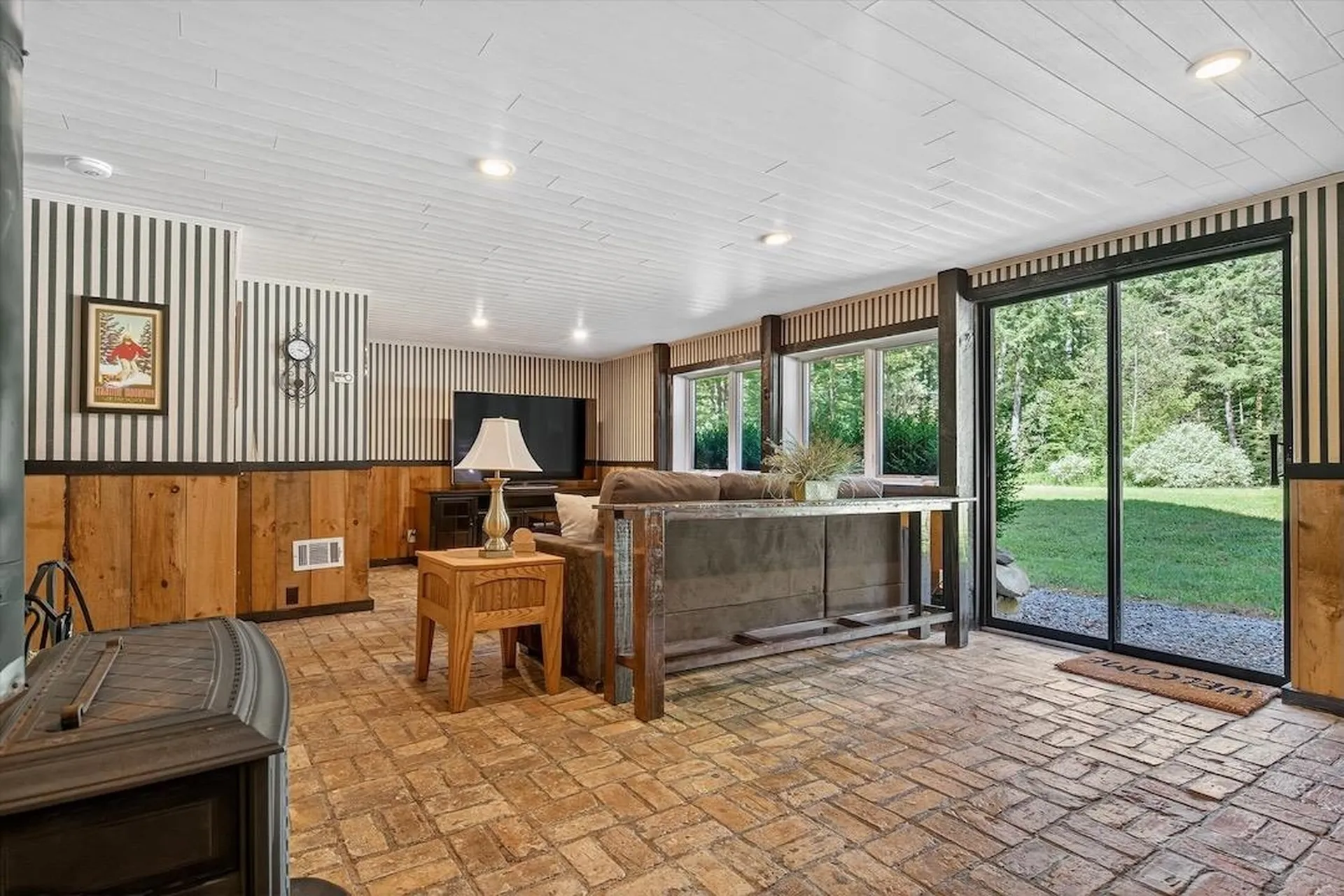 532 Sherwood Forest Londonderry VT 05148