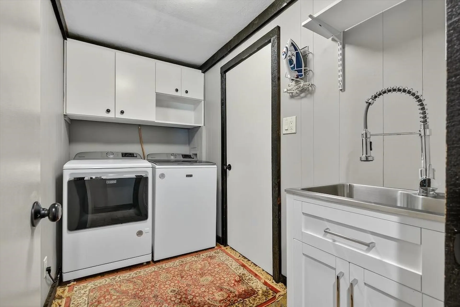 532 Sherwood Forest Londonderry VT 05148