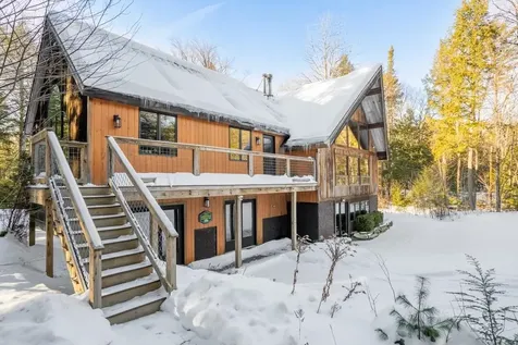 532 Sherwood Forest Londonderry VT 05148