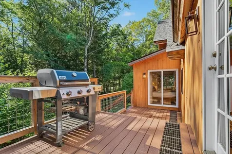 532 Sherwood Forest Londonderry VT 05148