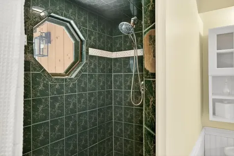 532 Sherwood Forest Londonderry VT 05148