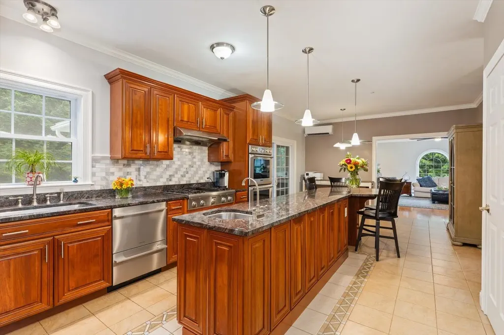 62 Monadnock Lane Peterborough NH 03458