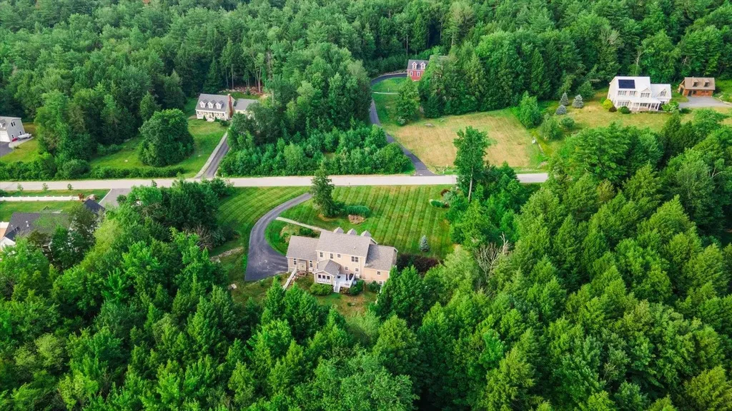 62 Monadnock Lane Peterborough NH 03458