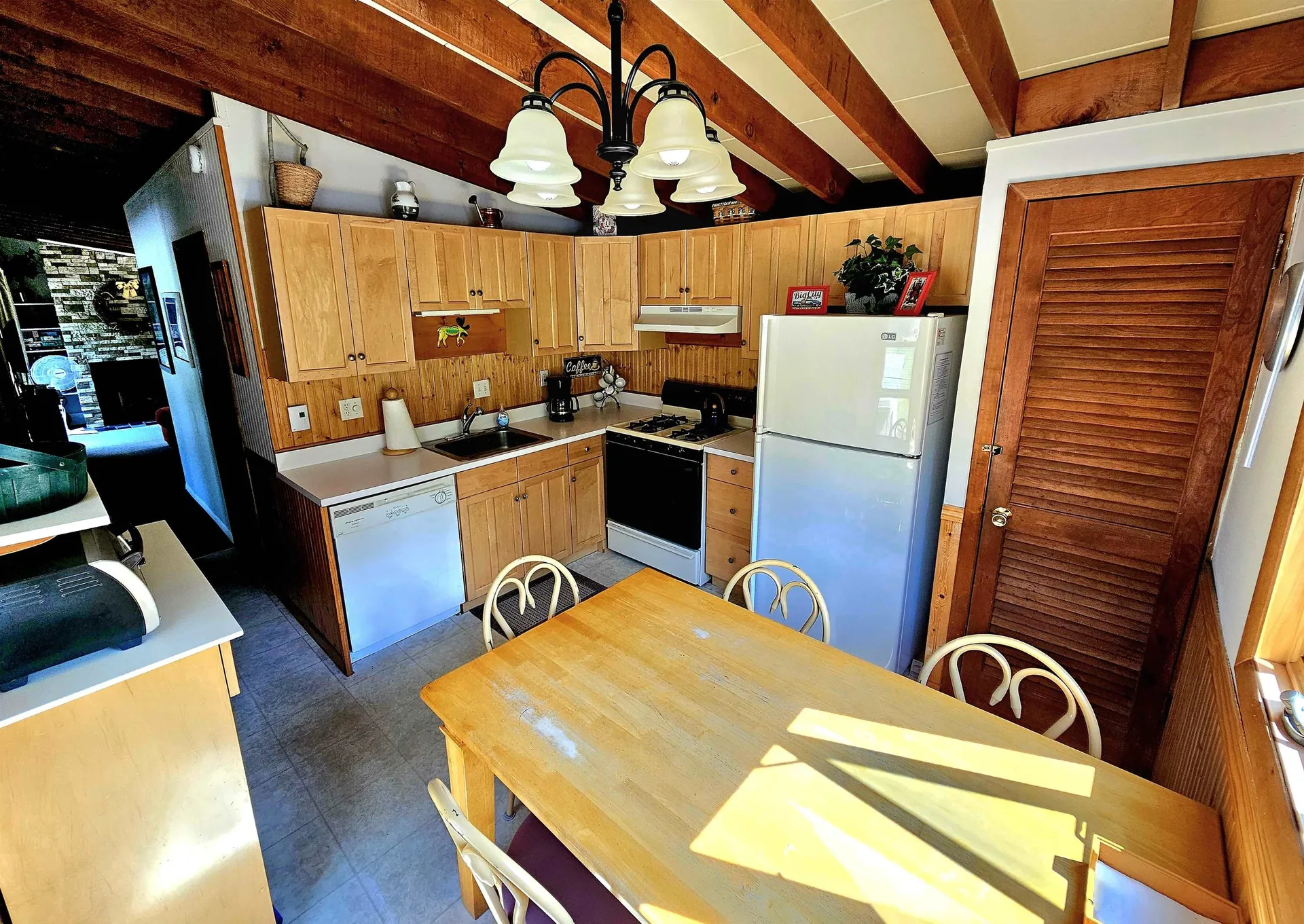 136 Middle Earth Drive Warren VT 05674