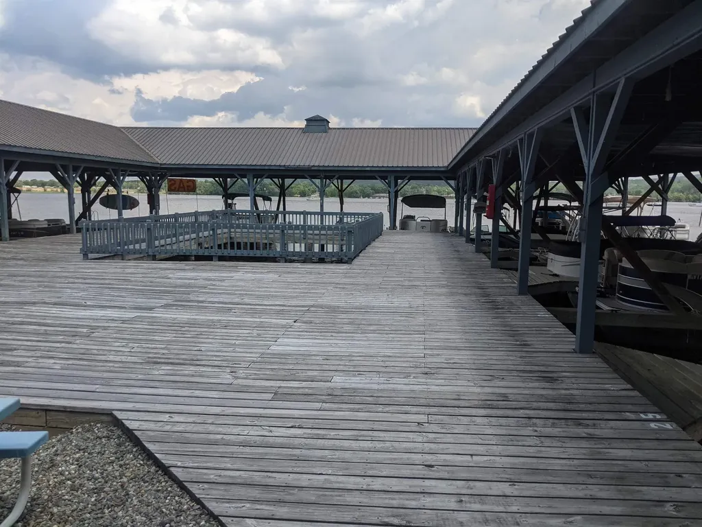 197 Farrants Point Newport City VT 05855