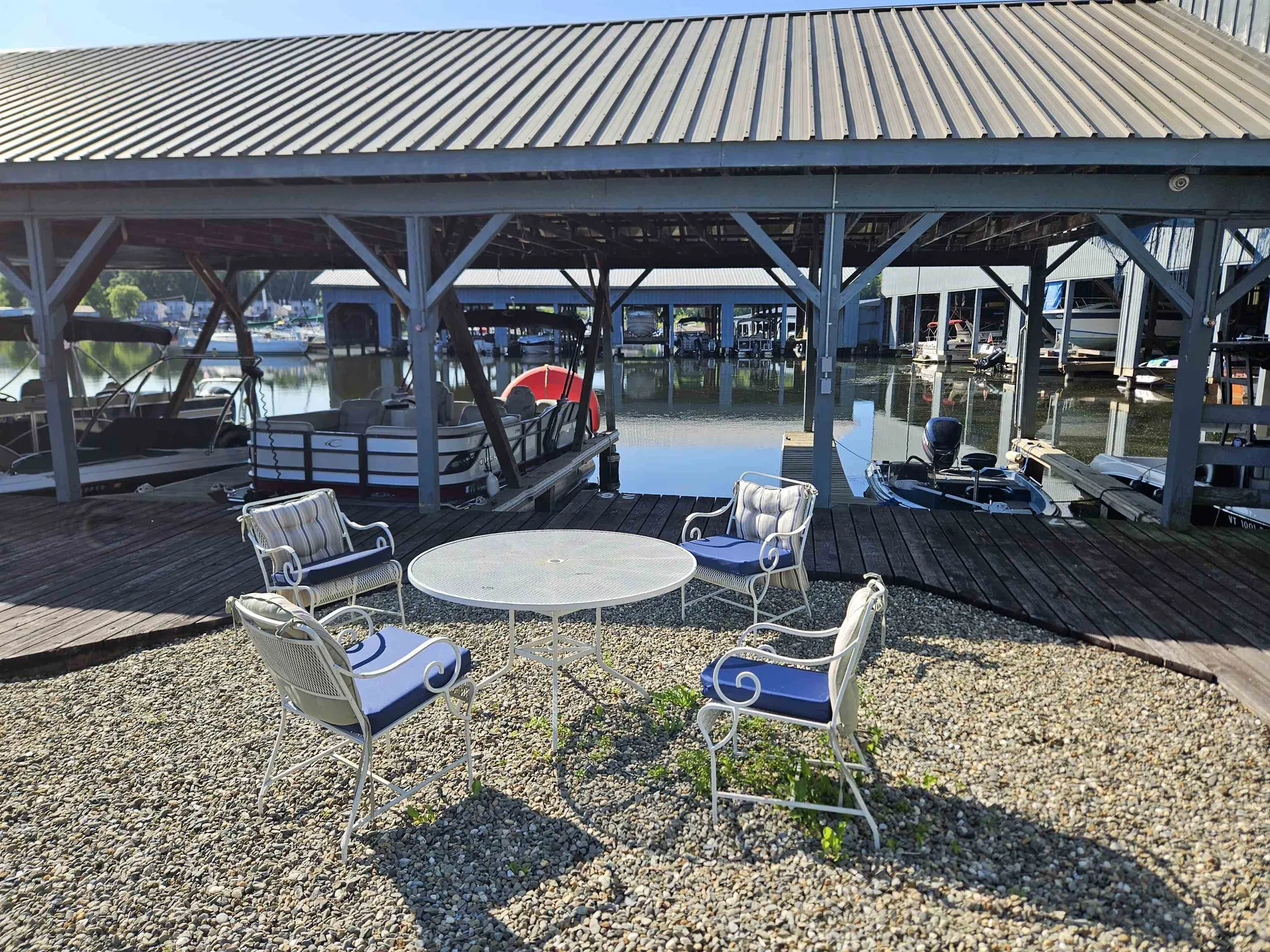 197 Farrants Point Newport City VT 05855