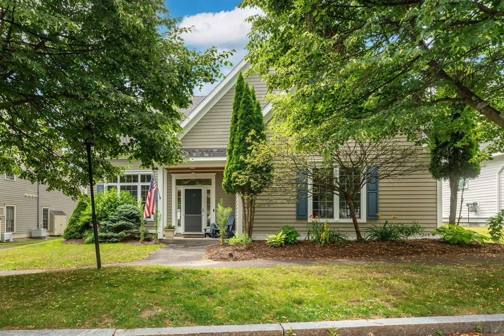 30 Stonehurst Common Hanover NH 03755