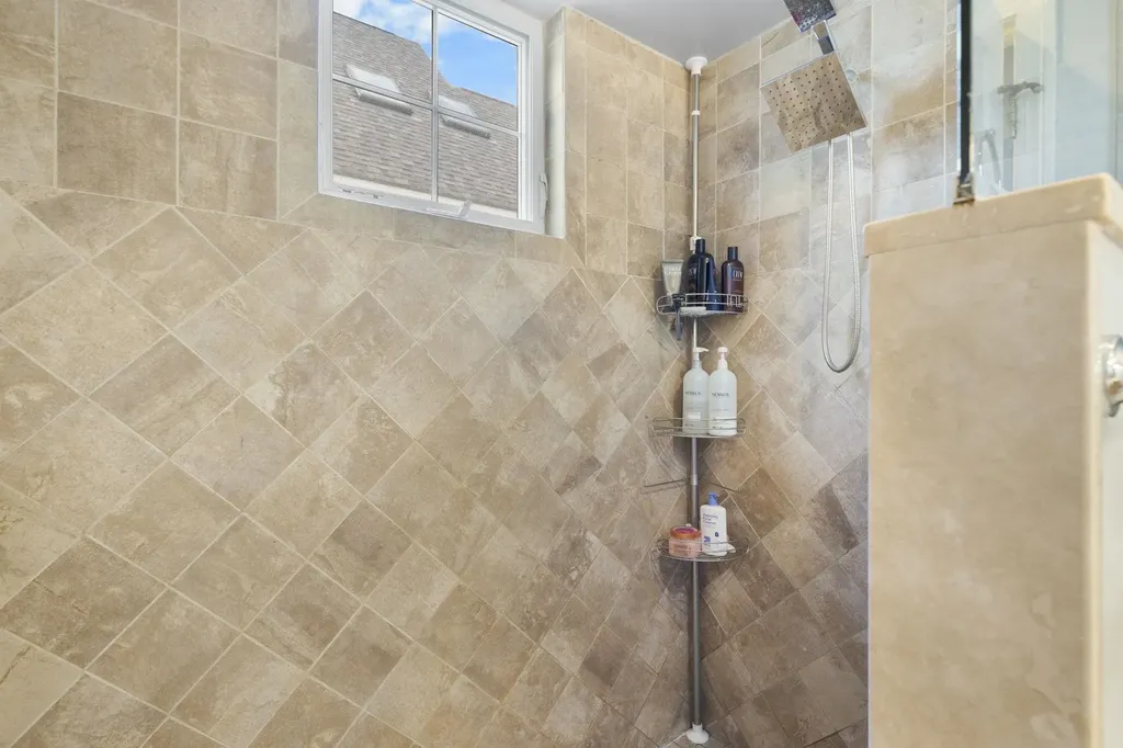 30 Stonehurst Common Hanover NH 03755