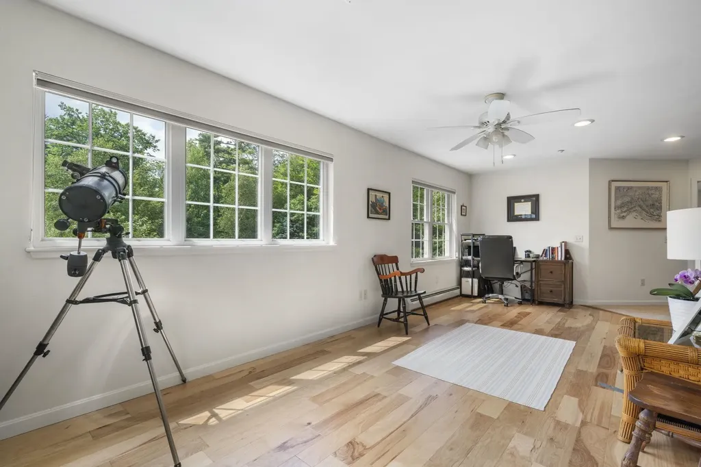 30 Stonehurst Common Hanover NH 03755