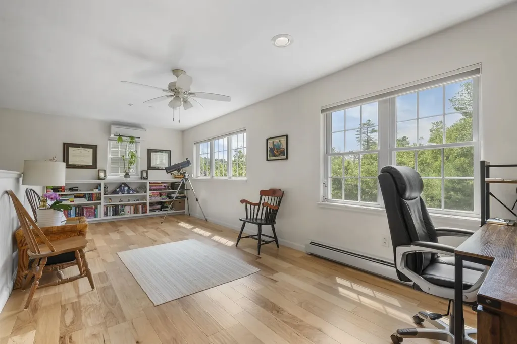 30 Stonehurst Common Hanover NH 03755