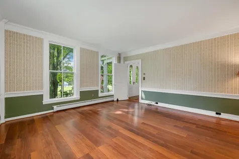 52 School Street Haverhill NH 03765