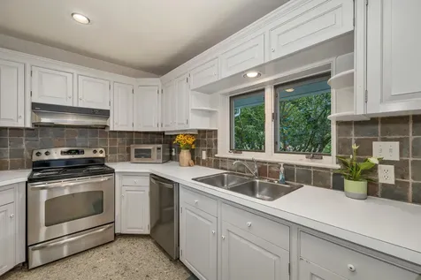 52 School Street Haverhill NH 03765