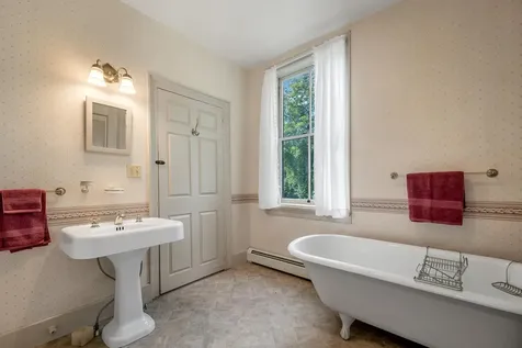 52 School Street Haverhill NH 03765