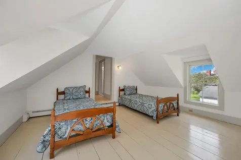 52 School Street Haverhill NH 03765