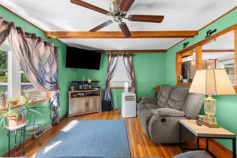 24 Yarmouth Drive Nashua NH 03062