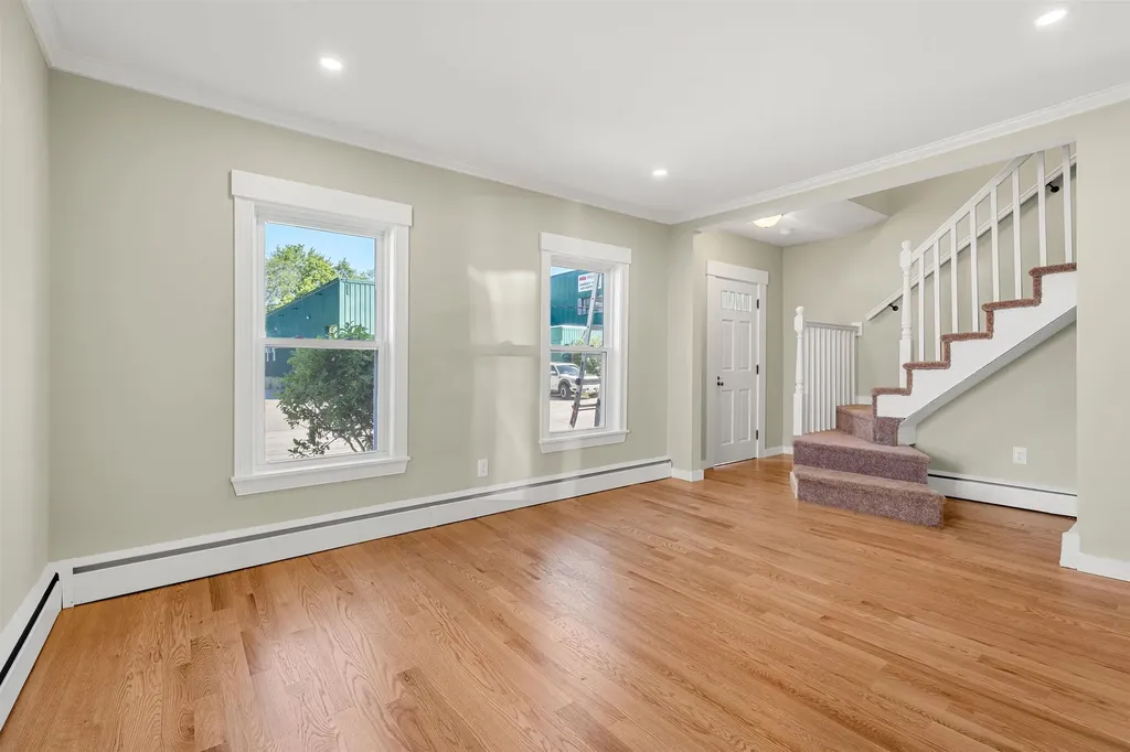 5 Bartlett Street Allenstown NH 03275