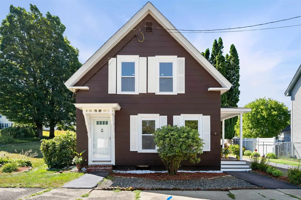 5 Bartlett Street Allenstown NH 03275