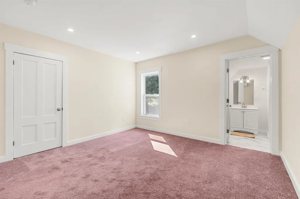 5 Bartlett Street Allenstown NH 03275