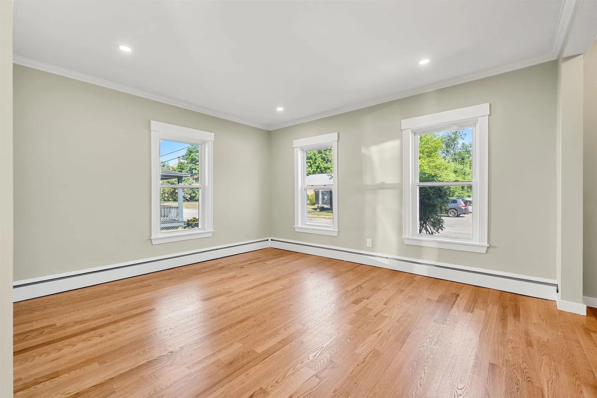 5 Bartlett Street Allenstown NH 03275