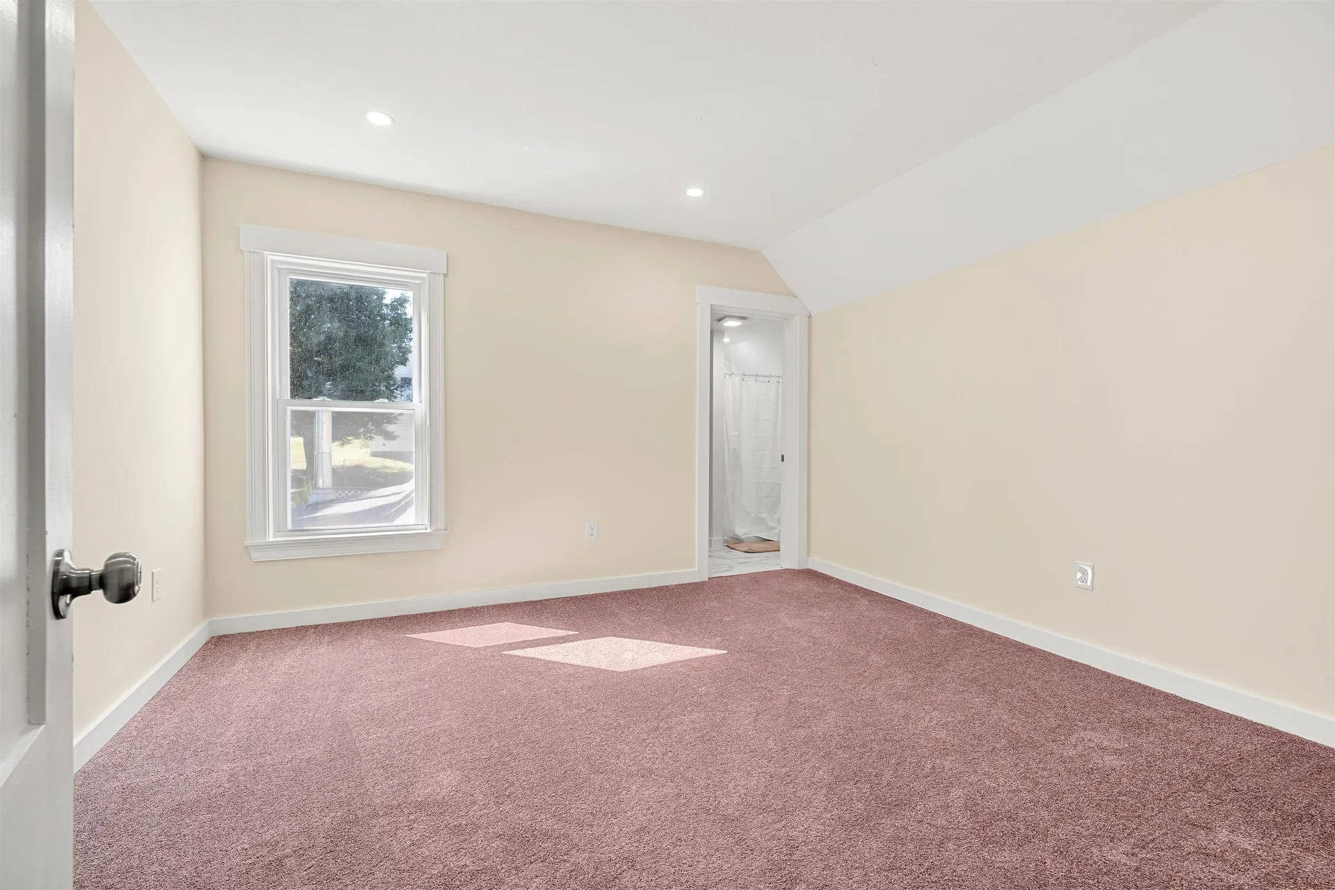 5 Bartlett Street Allenstown NH 03275