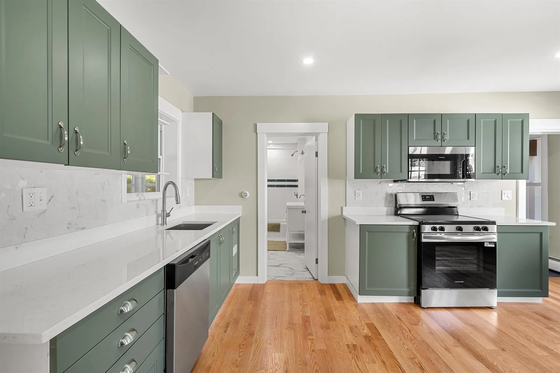 5 Bartlett Street Allenstown NH 03275